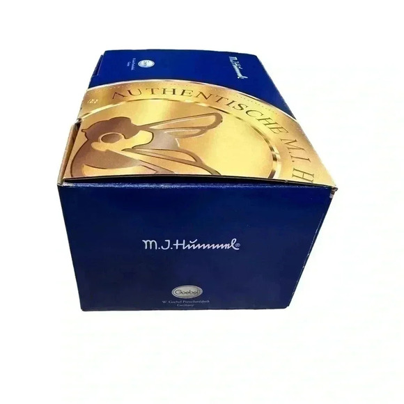 M.I. Hummel Kienstlerte The Cat’s Meow First Issue - Picture 13 of 16